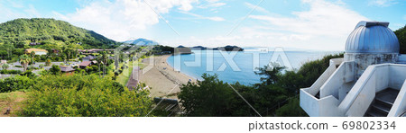 廣島市民的海灘和天文台在陽光明媚的日子 69802334