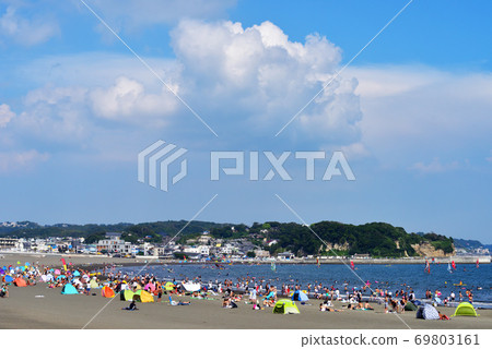 江之島東濱海岸的海濱風光 江之島東濱海岸的海濱風光 69803161