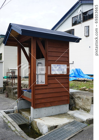 岩澄市擁有豐富的淨水 岩澄市擁有豐富的淨水 69803665