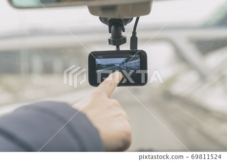 Using dashboard camera in the car Using dashboard camera in the car 69811524