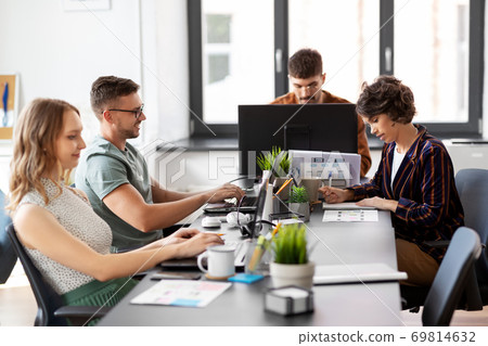 business team or startuppers working at office 69814632