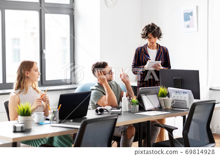 business team or startuppers working at office 69814928