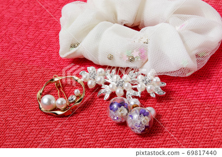 Accessories, fashion, decoration, ornaments, hairpins, hair ornaments, fashion, women, hair clips Accessories, fashion, decoration, ornaments, hairpins, hair ornaments, fashion, women, hair clips 69817440