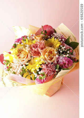 A colorful bouquet of various flowers A colorful bouquet of various flowers 69820589