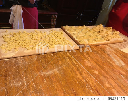 Pasta class Pasta class 69821415