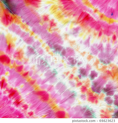 Tie dyed pattern on cotton fabric for background. 69823623