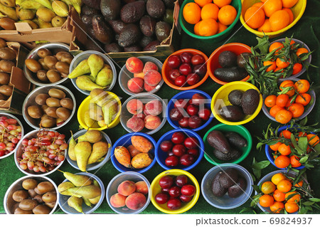Fruits Fruits 69824937