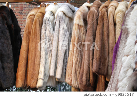 Fur clothing 69825517