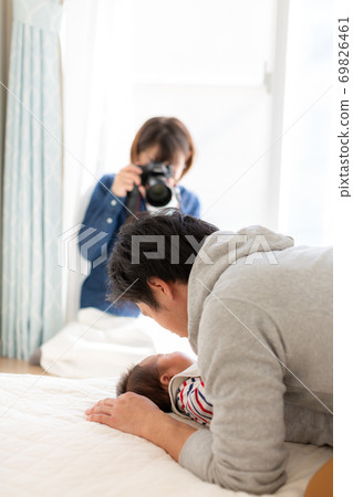 Family picture Family picture 69826461