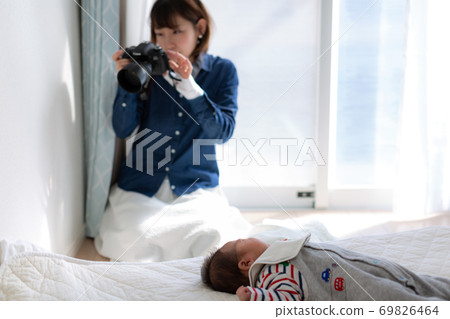 Family picture Family picture 69826464