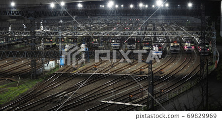第一輛發電汽車問世之前的車輛基礎 第一輛發電汽車問世之前的車輛基礎 69829969