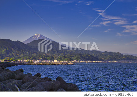 View from Mt. Fuji Yui PA down line Evening view 69833465