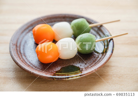 秋天三色團子 秋天三色團子 69835113