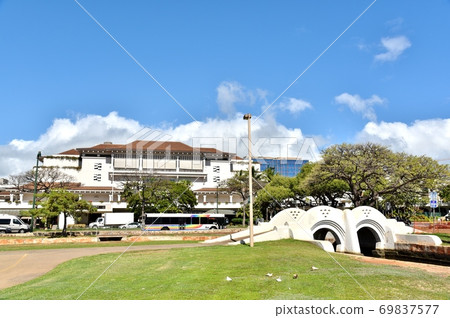 Holidays in Hawaii 69837577