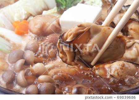 Kaki-nabe Miso-nabe 69839686