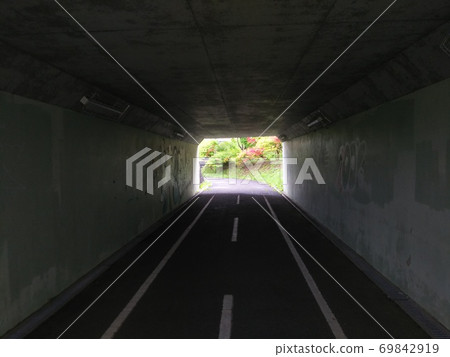 單車公路隧道 單車公路隧道 69842919