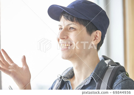 外國旅行者男性 外國旅行者男性 69844936