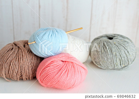 Yarn ball 69846632