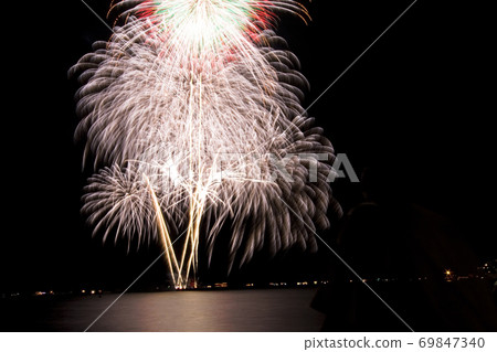 [Mie Prefecture] Fireworks display at the Toba Minato Festival 69847340