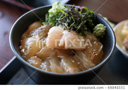 Ajigasawa flatfish pickled rice bowl 69848331