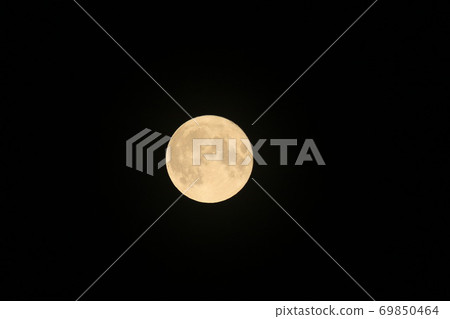 full moon full moon 69850464