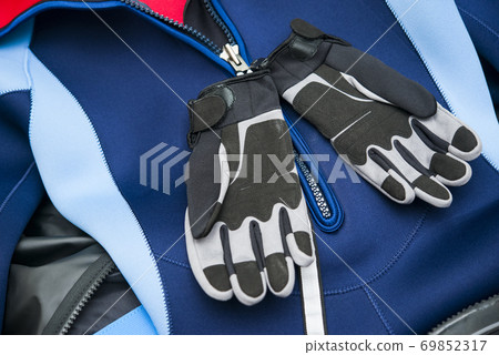 潛水裝備濕衣服 潛水裝備濕衣服 69852317