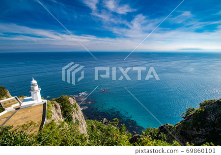 Cape Chikyu in Muroran in the blue sky 69860101