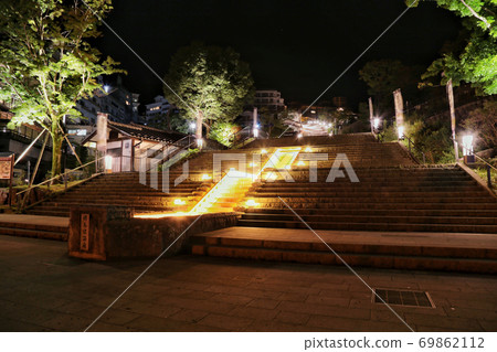 怡保石階的夜景 69862112