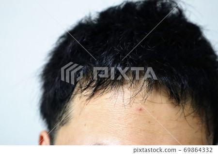 Self-cut hair during self-restraint Self-cut hair during self-restraint 69864332