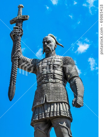 Monument to Svyatoslav Igorevich in Zaporozhye, Ukraine Monument to Svyatoslav Igorevich in Zaporozhye, Ukraine 69865418