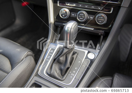 自動車（進口車）的變速桿 69865713