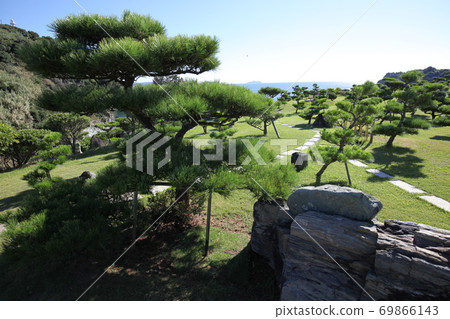 Street garden Street garden 69866143