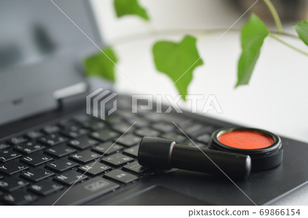 Is the seal abolished, stamp prohibited? Personal computers and seals in the DX era, where discussions are active. 69866154