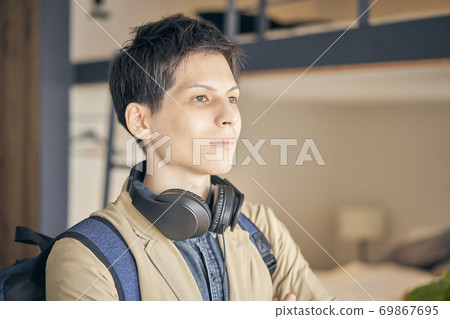 Foreign Traveler Male Foreign Traveler Male 69867695