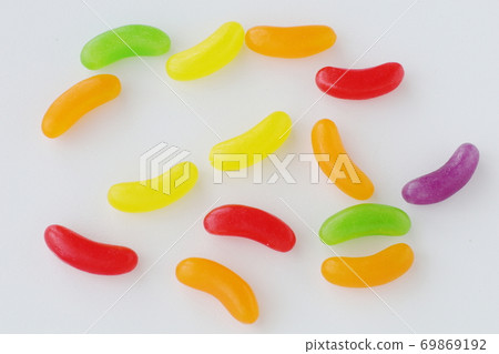Jelly beans snack 69869192