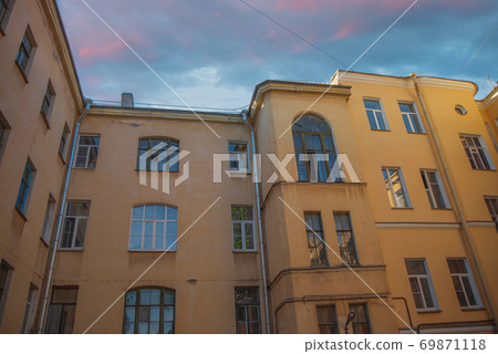 houses in the city of St. Petersburg houses in the city of St. Petersburg 69871118