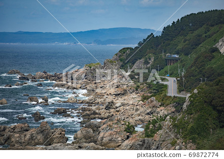 Resort Shirakami running on the bridge 69872774