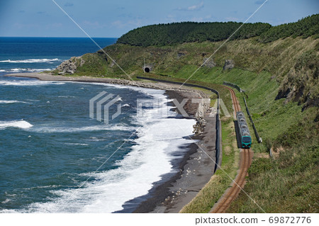 Resort Shirakami running along the sea 69872776