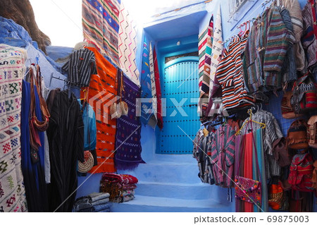 藍迷宮沙翁服裝店 藍迷宮沙翁服裝店 69875003