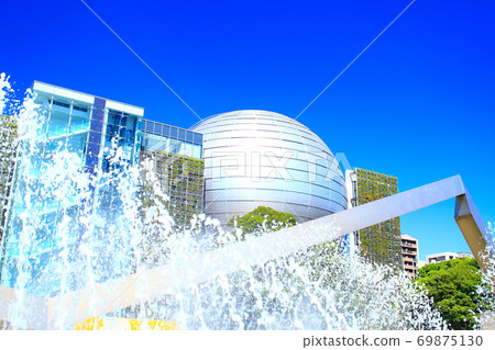 名古屋市科學館的風景和噴泉 名古屋市科學館的風景和噴泉 69875130