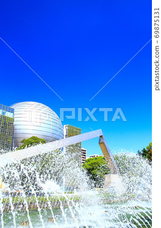 名古屋市科學館的風景和噴泉 名古屋市科學館的風景和噴泉 69875131