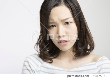 一個憤怒的女人 一個憤怒的女人 69875169