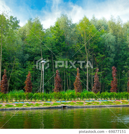 Pond in the park. The concept of tourism Pond in the park. The concept of tourism 69877151