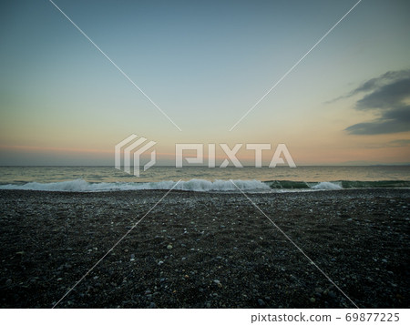 Sunset coast, scenery of Ninomiya Town, Kanagawa Prefecture Sunset coast, scenery of Ninomiya Town, Kanagawa Prefecture 69877225