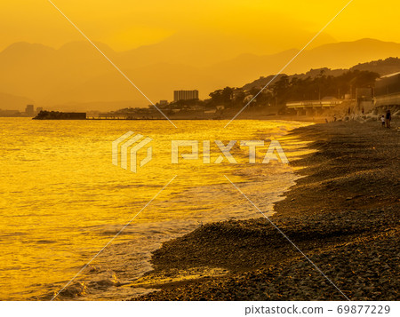 Sunset coast, scenery of Ninomiya Town, Kanagawa Prefecture Sunset coast, scenery of Ninomiya Town, Kanagawa Prefecture 69877229
