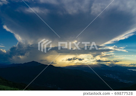 Jiufen, Ruifang's beautiful view of the pavilion 69877528