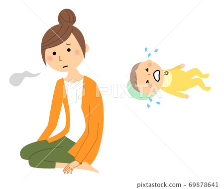 一個年輕的女人,一個哭泣的嬰兒嘆息 一個年輕的女人,一個哭泣的嬰兒嘆息 69878641