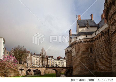 Entrance gate and bridge to Castle of the Dukes of Brittany, Nantes, France Entrance gate and bridge to Castle of the Dukes of Brittany, Nantes, France 69879796
