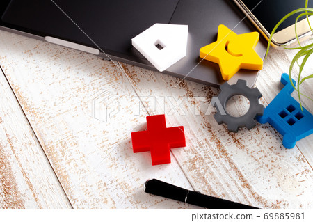 Icon model internet cross 69885981