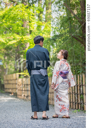 浴衣的男人和女人 浴衣的男人和女人 69887157